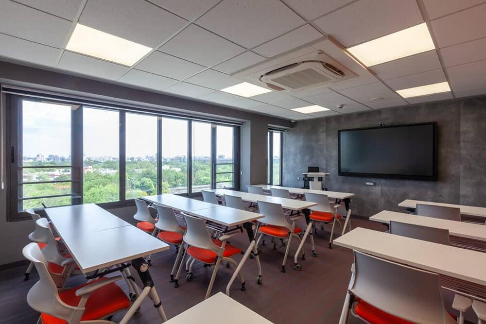 JG University Ahmedabad Campus photo 4